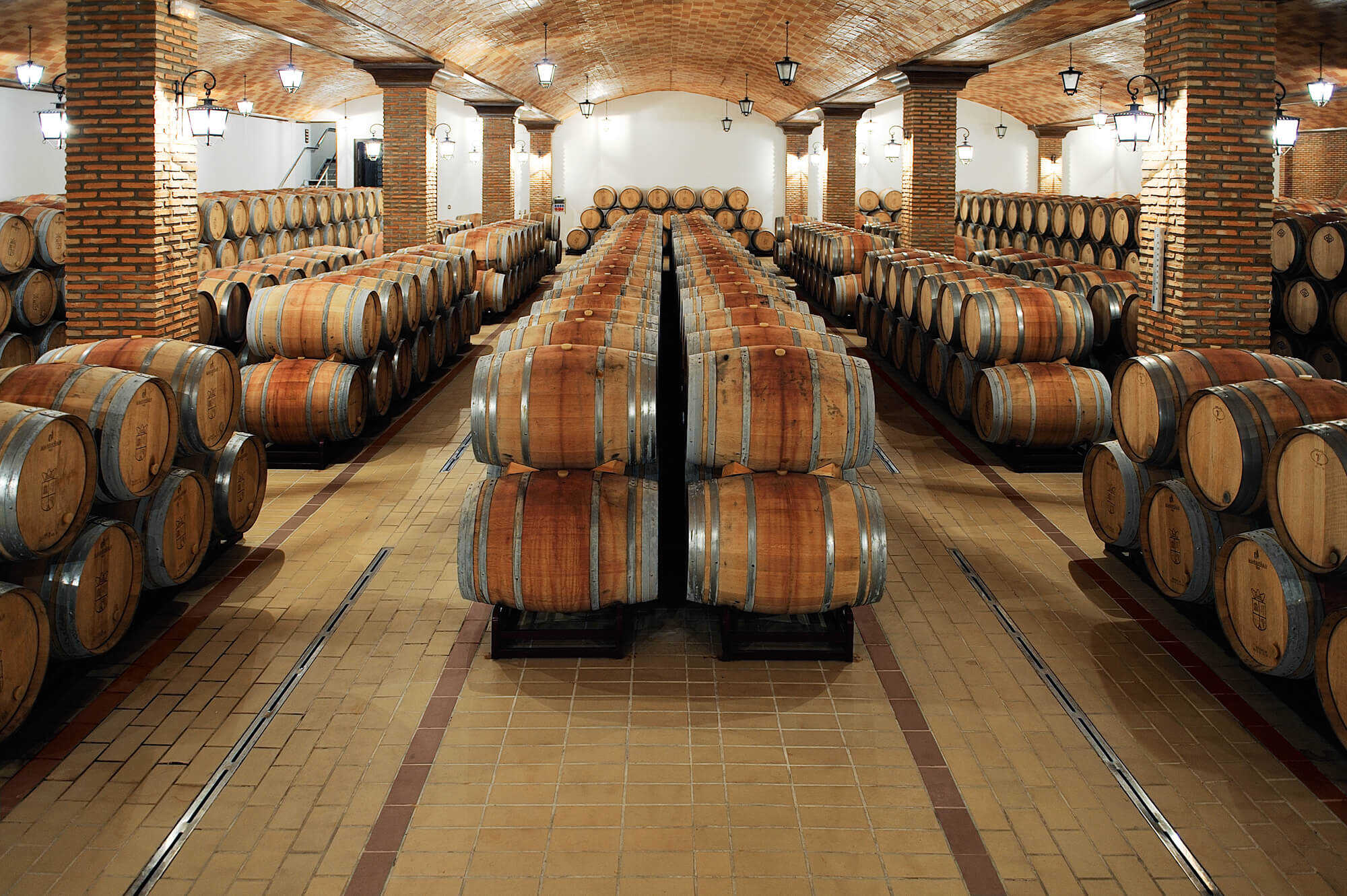 suelos para bodegas Cellar floors