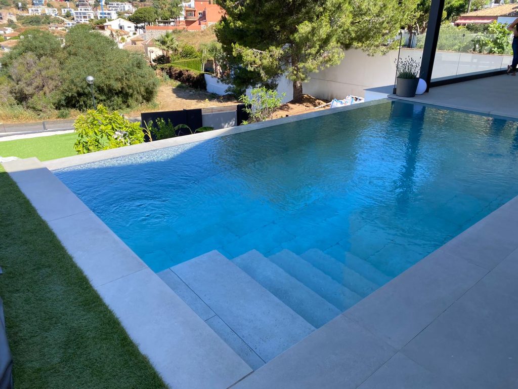 Piscinas